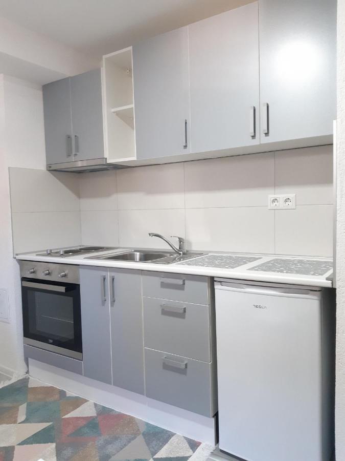 Ferienwohnung Apartman-Stan Na Dan -Stolac Exterior foto